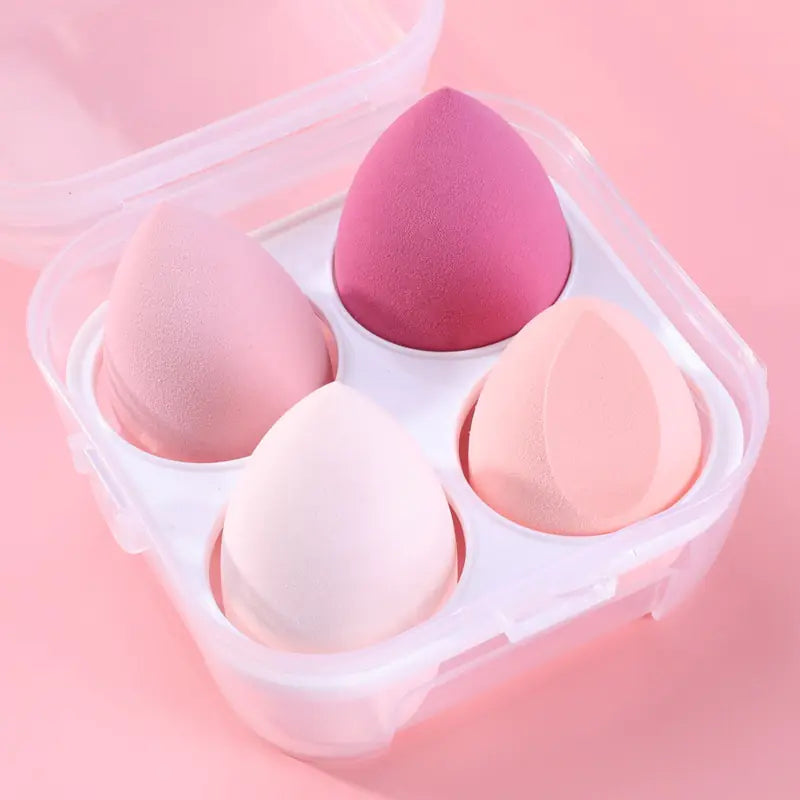 Lot de 4 éponges à maquillage